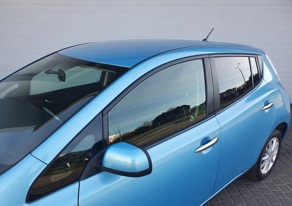 Nissan Leaf cena 32900 przebieg: 96326, rok produkcji 2015 z Gniezno małe 781